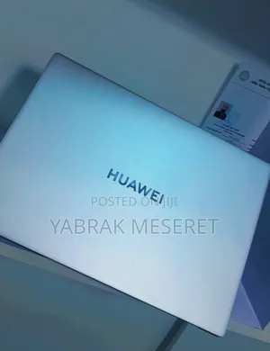 New Laptop Huawei MateBook 13 WRT-W19E 8GB Intel Core I5 SSD 512GB