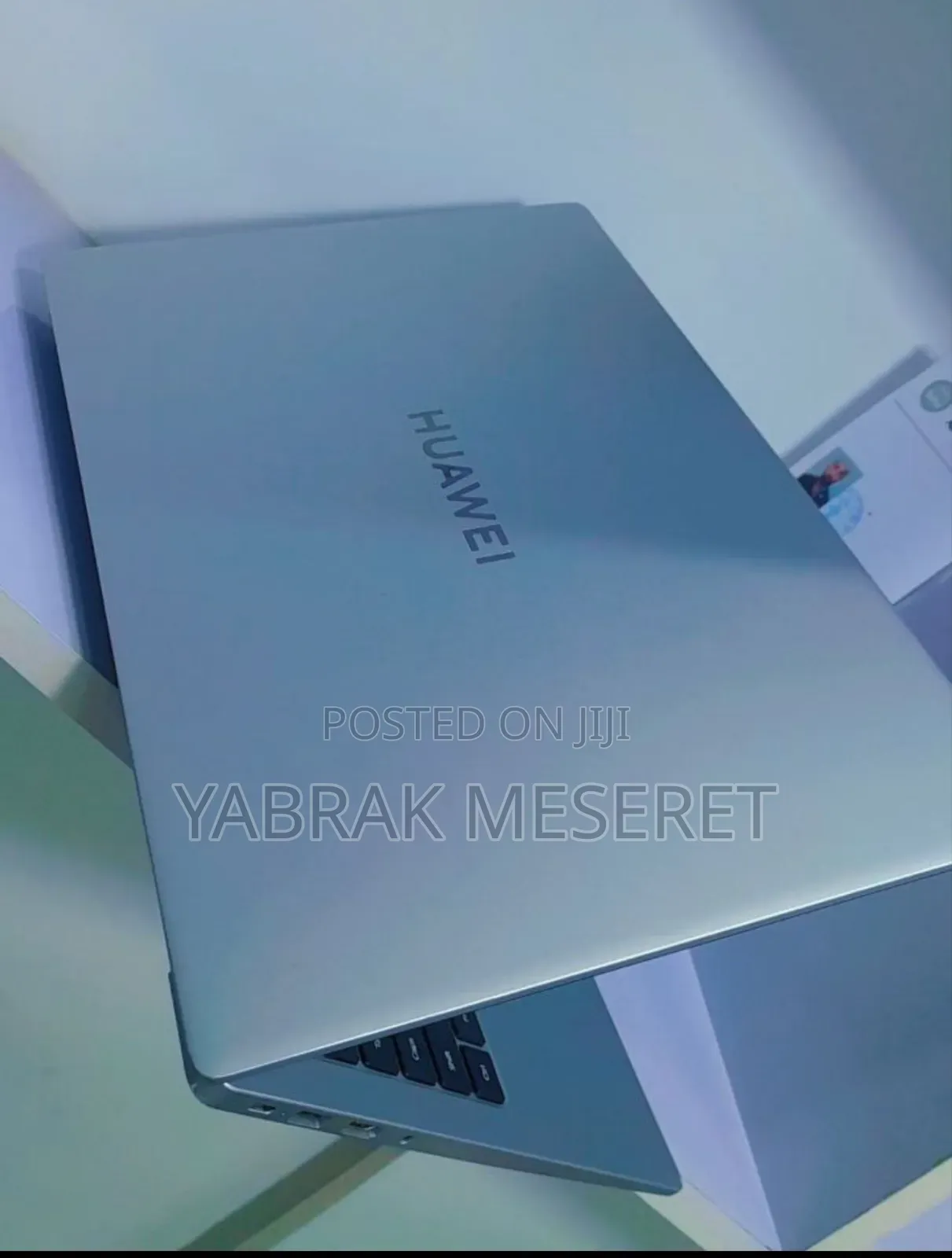 New Laptop Huawei MateBook 13 WRT-W19E 8GB Intel Core I5 SSD 512GB