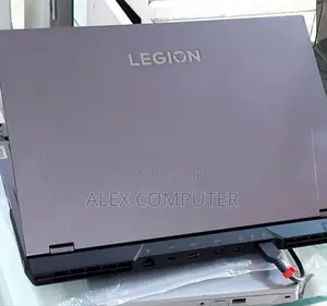 New Laptop Lenovo Legion 5 16GB AMD Ryzen 7 SSD 512GB