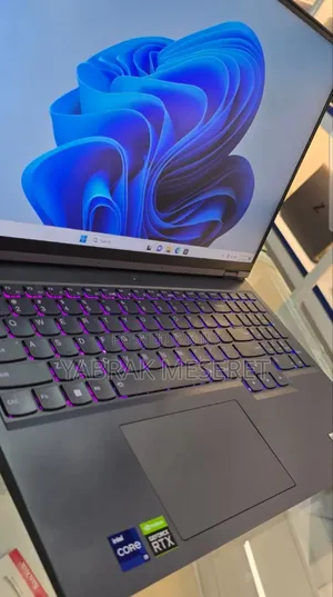 New Laptop Lenovo 16GB Intel Core I9 SSD 1T