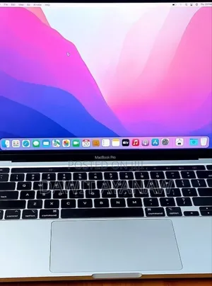 New Laptop Apple MacBook Pro 2022 M2 8GB Apple M2 SSD 512GB