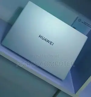 New Laptop Huawei MateBook 13 WRT-W19E 8GB Intel Core I5 SSD 512GB