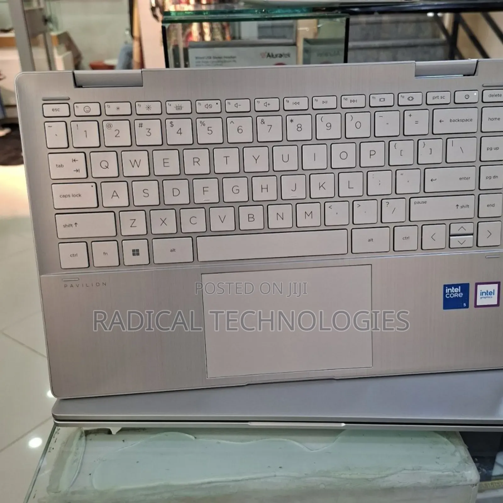 New Laptop HP Pavilion X360 16GB Intel Core I5 SSD 1T