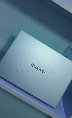 New Laptop Huawei Matebook D 15 8GB Intel Core I5 SSD 512GB