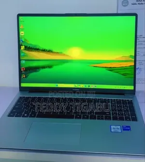 New Laptop Huawei MateBook 16s 8GB Intel Core I5 SSD 512GB