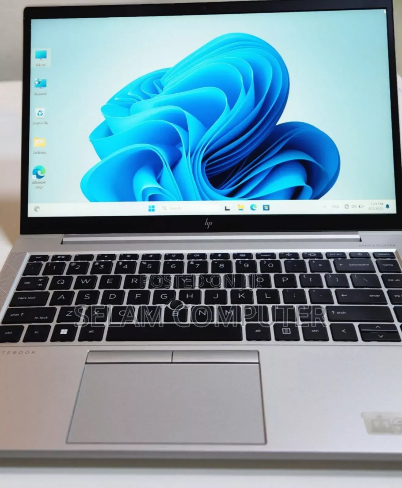 New Laptop HP EliteBook 840 G8 16GB Intel Core I5 SSD 512GB