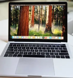 New Laptop Apple MacBook Pro 2018 8GB Intel Core I5 SSD 256GB