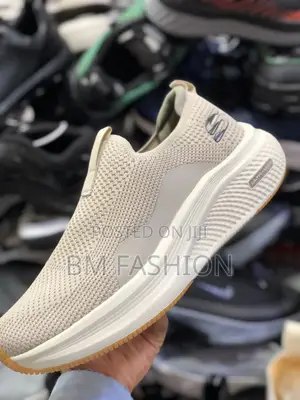 Photo - Skechers Sneakers Cream Color