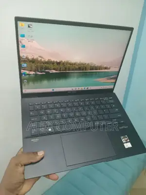 New Laptop Asus Zenbook 14 UX434 16GB AMD Ryzen 5 SSD 512GB