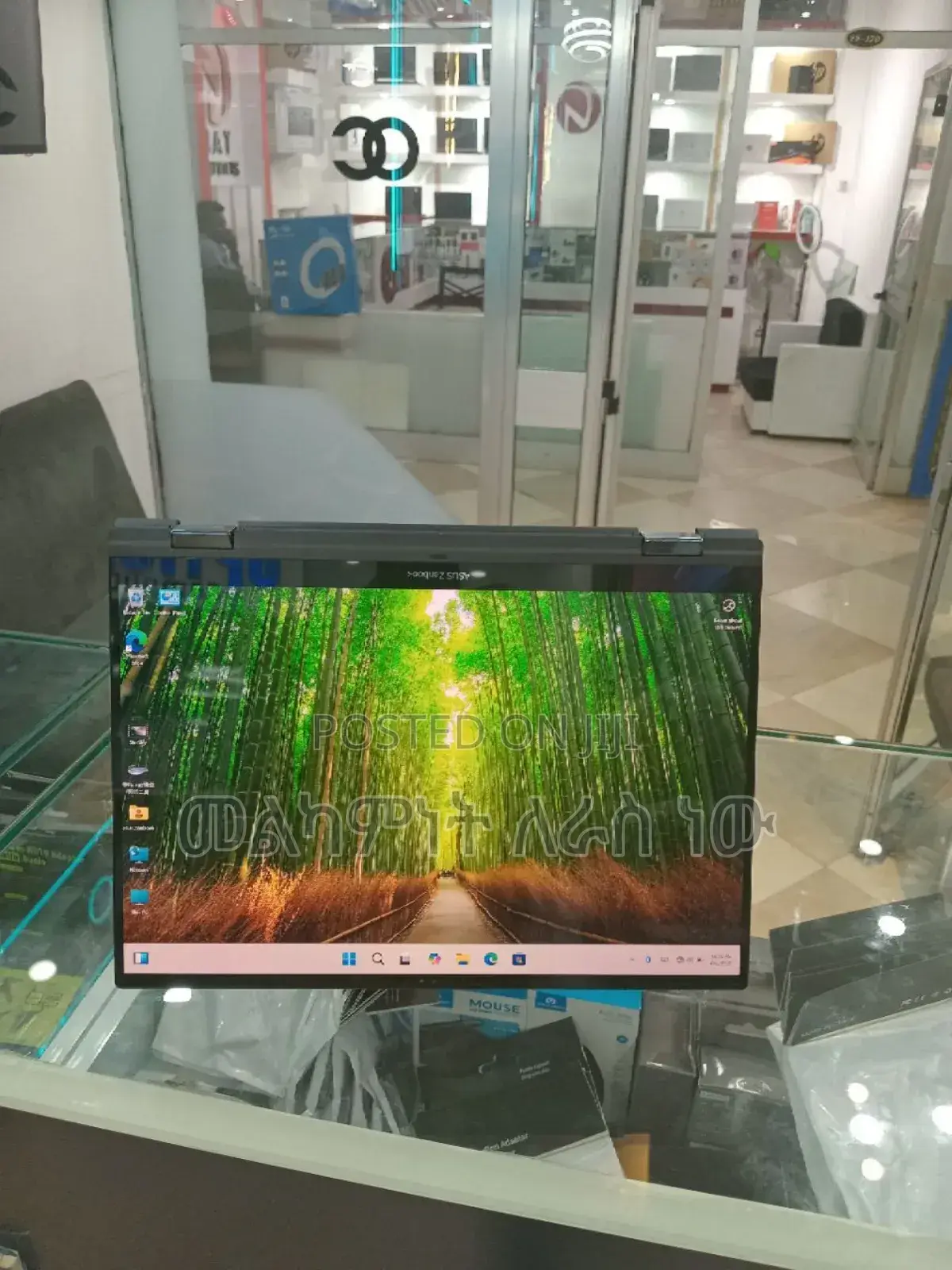 New Laptop Asus ZenBook Flip UX360CA 16GB Intel Core I7 SSD 512GB