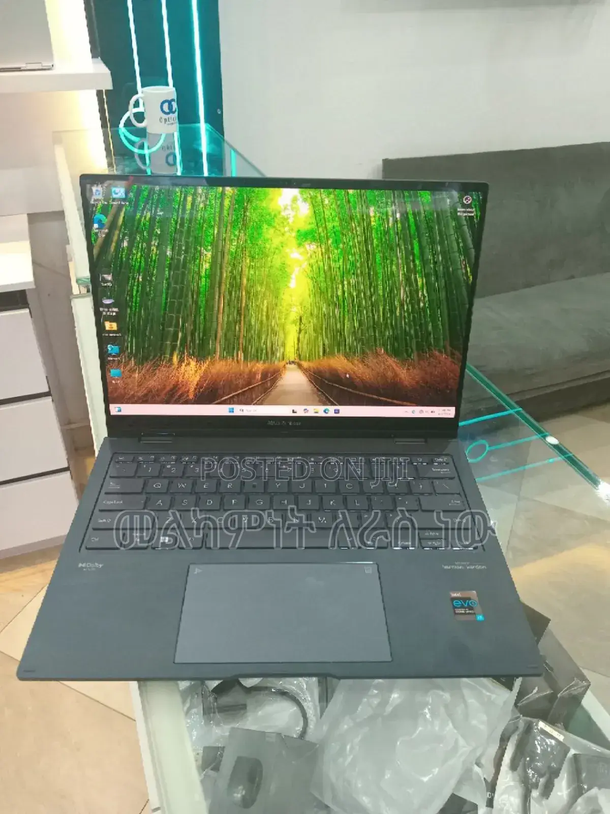 New Laptop Asus ZenBook Flip UX360CA 16GB Intel Core I7 SSD 512GB