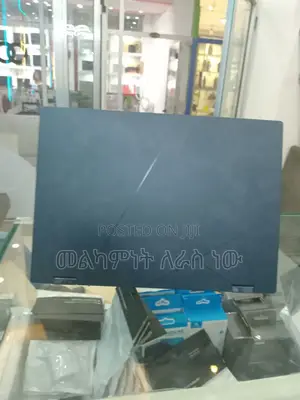 New Laptop Asus ZenBook Flip UX360CA 16GB Intel Core I7 SSD 512GB