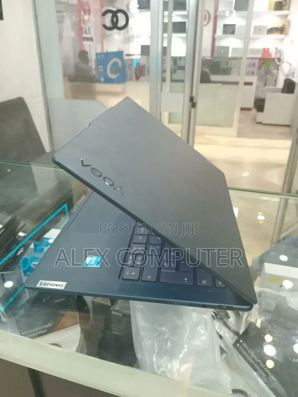 New Laptop Lenovo IdeaPad Yoga 11 16GB Intel Core I7 SSD 1T