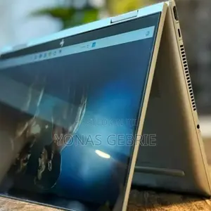 New Laptop HP Envy X360 8GB Intel Core I7 SSD 1T