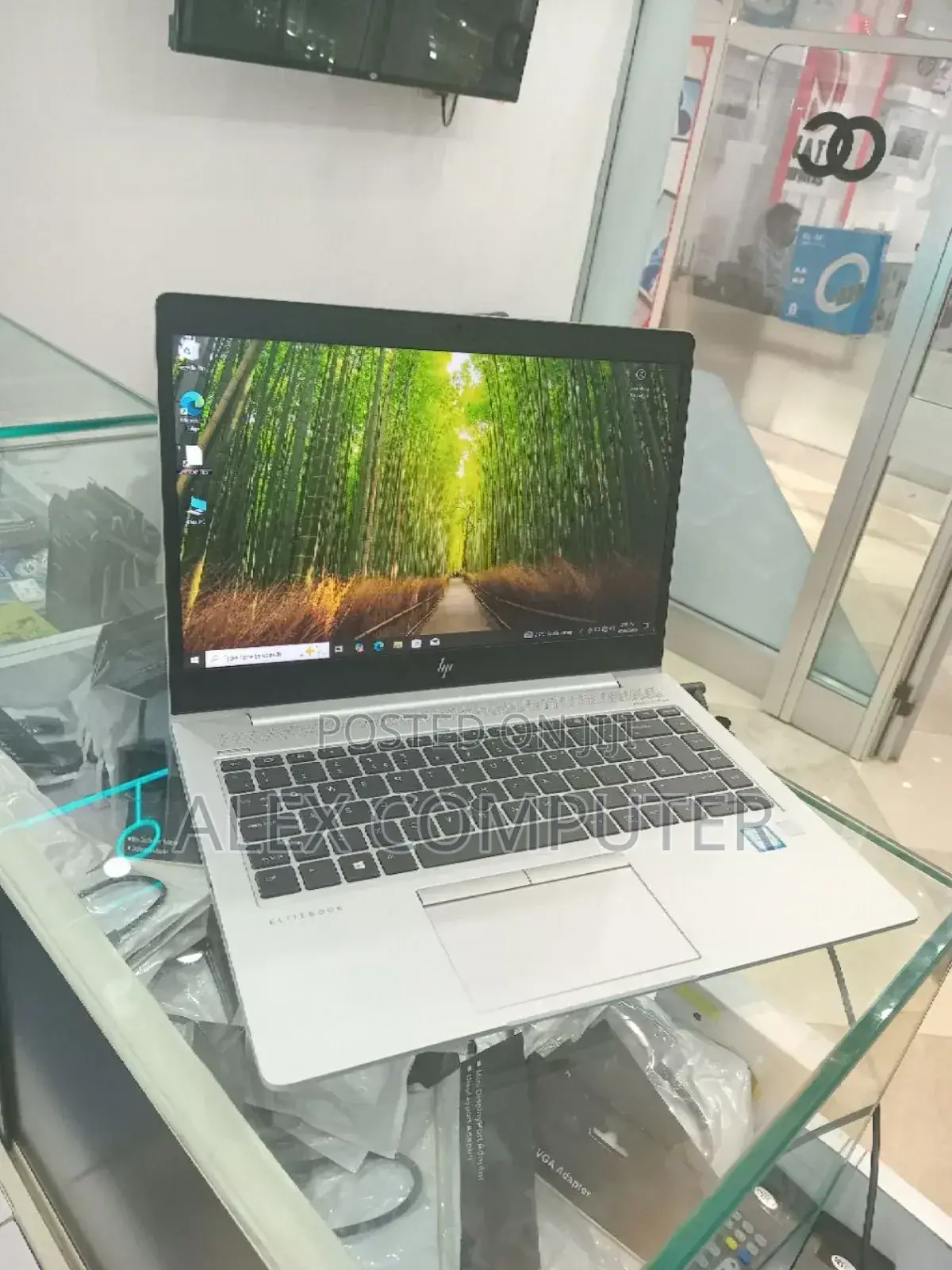 New Laptop HP EliteBook 840 G5 16GB Intel Core I5 SSD 512GB