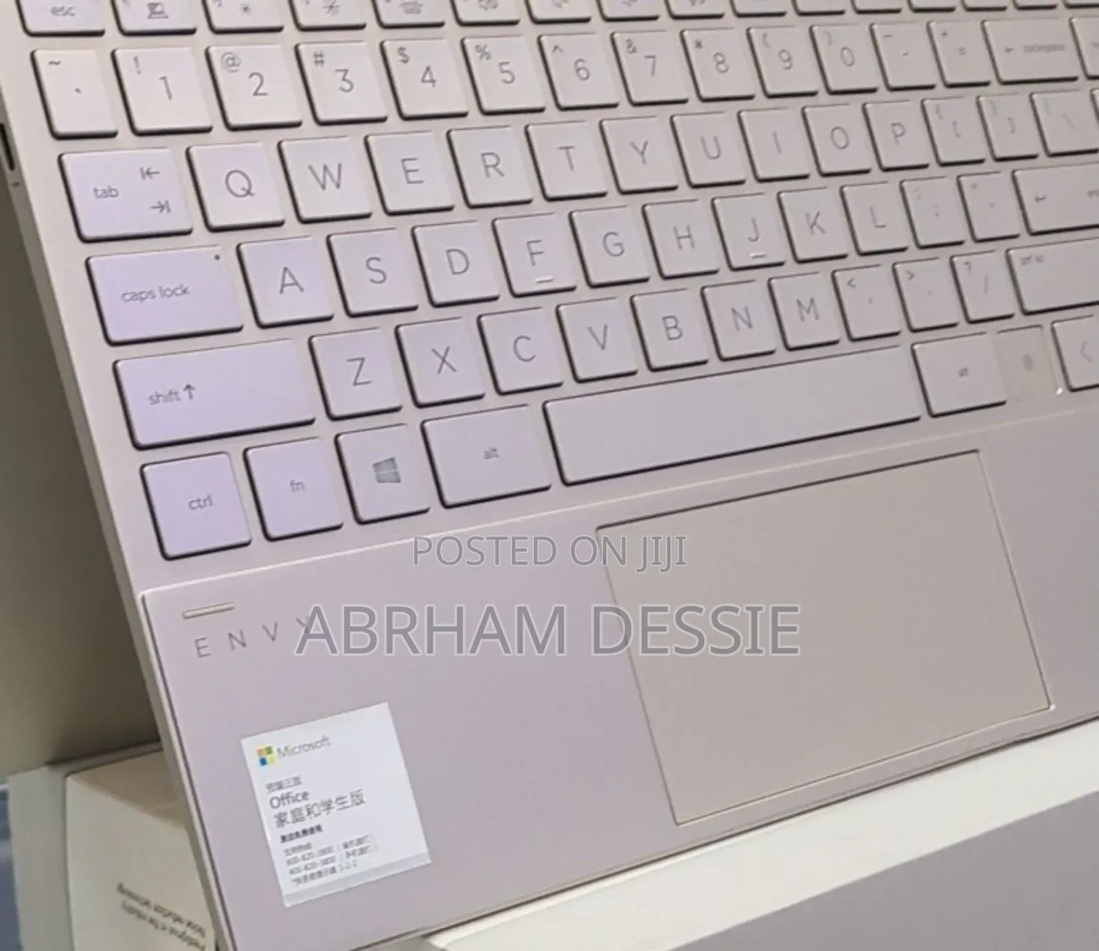 New Laptop HP Envy X360 8GB Intel Core I5 SSD 512GB