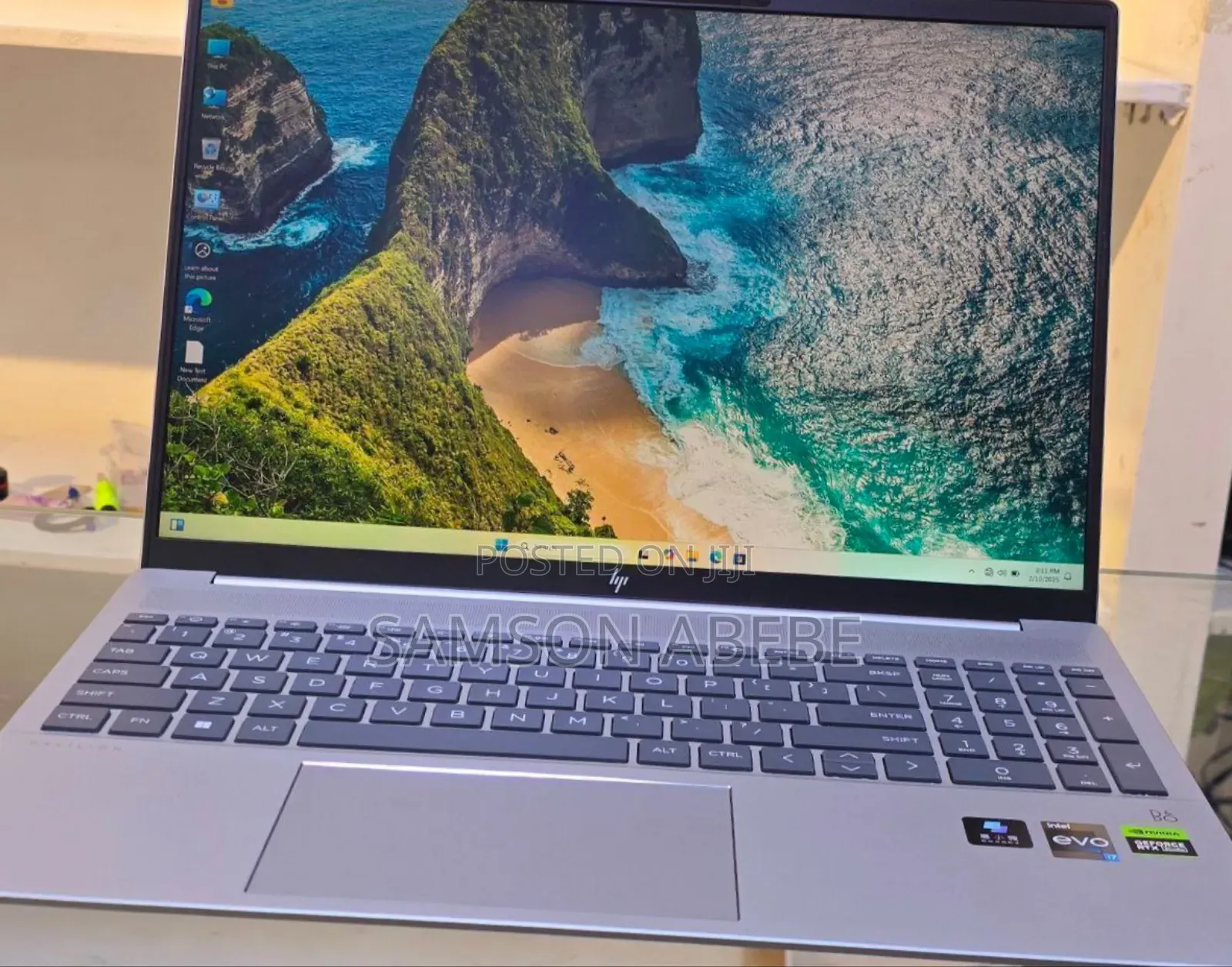 New Laptop HP Pavilion 17 16GB Intel Core I7 SSD 1T