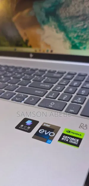 New Laptop HP Pavilion 17 16GB Intel Core I7 SSD 1T