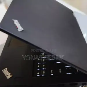 New Laptop Lenovo Yoga 260 8GB Intel Core I5 SSD 512GB
