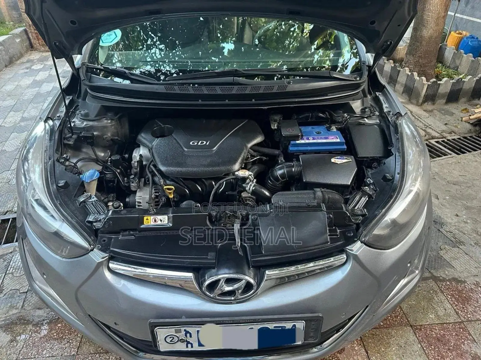 Hyundai Avante 2014 Silver