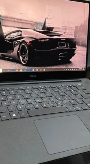 Photo - New Laptop Dell XPS 15 16GB Intel Core I7 SSD 512GB