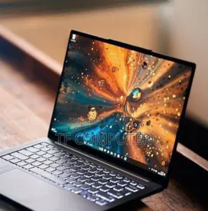 New Laptop Lenovo Yoga 7i 32GB Intel Core I7 SSD 1T