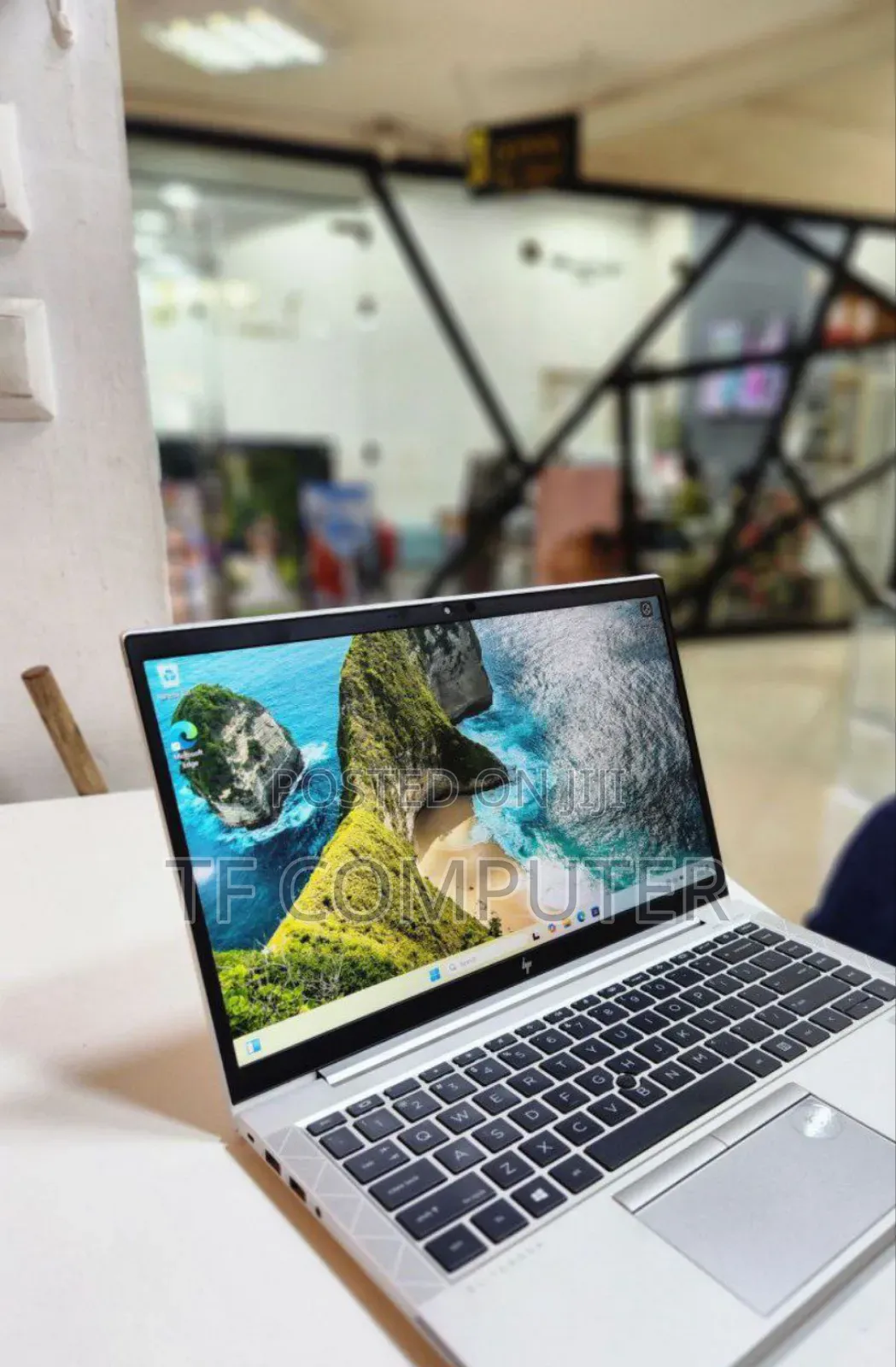 New Laptop HP EliteBook 840 G5 16GB Intel Core I7 SSD 512GB