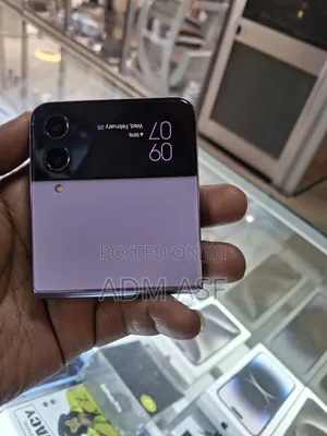 Samsung Galaxy Z Flip4 256 GB Pink