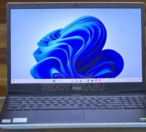 New Laptop Dell 16GB Intel Core I7 SSD 512GB