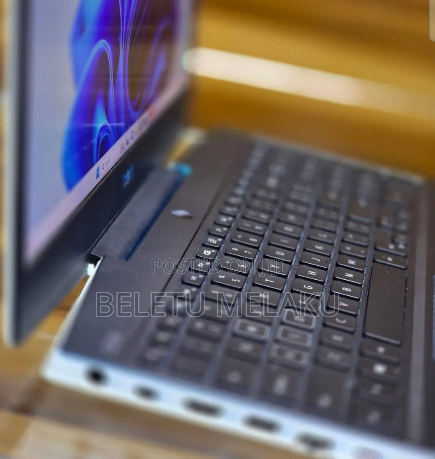 New Laptop Dell 16GB Intel Core I7 SSD 512GB