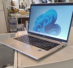 New Laptop HP EliteBook 830 G8 16GB Intel Core I7 SSD 512GB