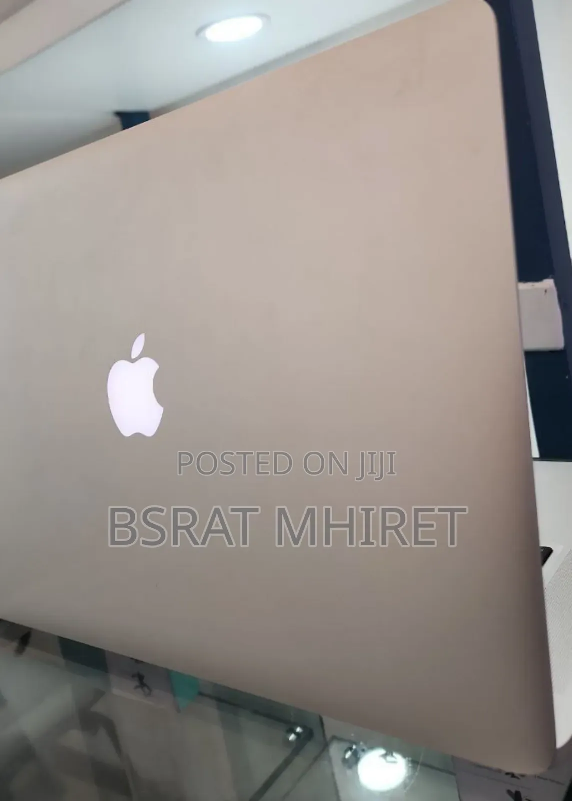 New Laptop Apple MacBook Pro 2019 8GB Intel Core I5 SSD 320GB