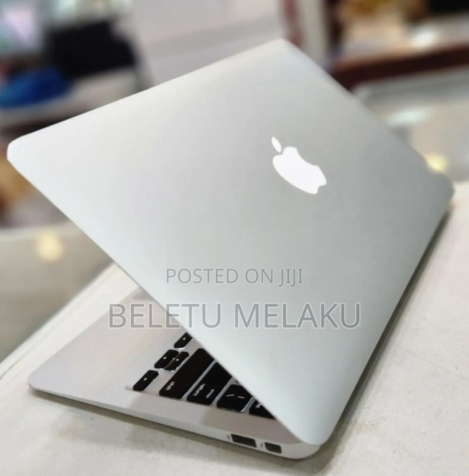 New Laptop Apple MacBook Air 2015 4GB Intel Core I5 SSD 128GB