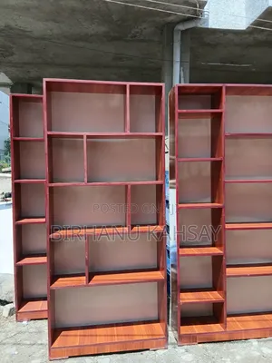 መደርደርያ ለቡቲክ ፣ለኮስሞቲክስ ፣ለዊስኪ ቤት