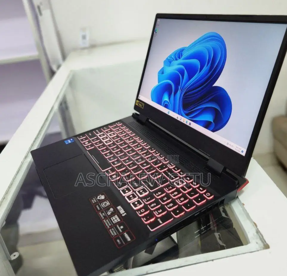 New Laptop Acer Nitro 5 16GB Intel Core I7 SSD 512GB