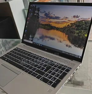 New Laptop HP EliteBook 850 G8 16GB Intel Core I7 SSD 512GB
