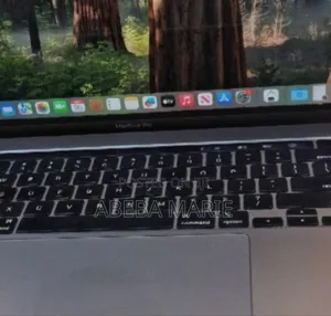 New Laptop Apple MacBook Pro 2019 16GB Intel Core I7 SSD 512GB