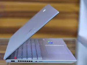 New Laptop Asus VivoBook 15 X510UQ 16GB Intel Core I7 SSD 512GB