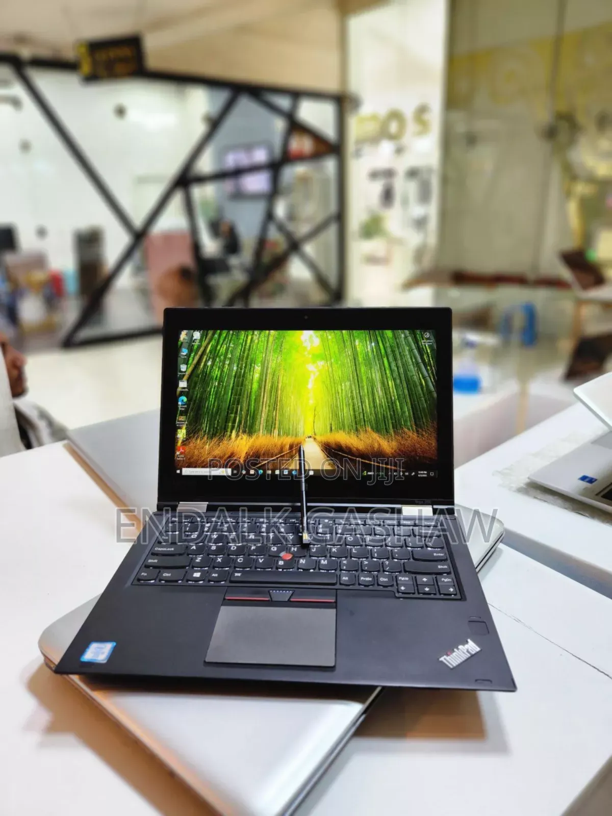 New Laptop Lenovo ThinkPad Yoga 8GB Intel Core I5 SSD 512GB