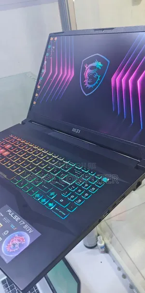 New Laptop MSI Pulse GL76 16GB Intel Core I9 SSD 1T