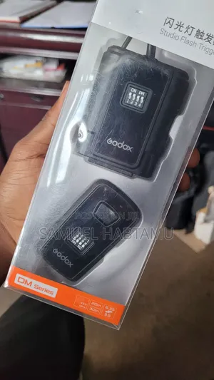 Studio Flash Trigger