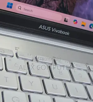 New Laptop Asus VivoBook 15 X505BA 16GB Intel Core I7 SSD 512GB