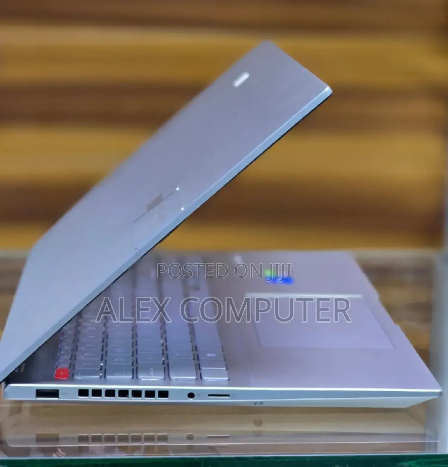 New Laptop Asus VivoBook 15 X505BA 16GB Intel Core I7 SSD 512GB