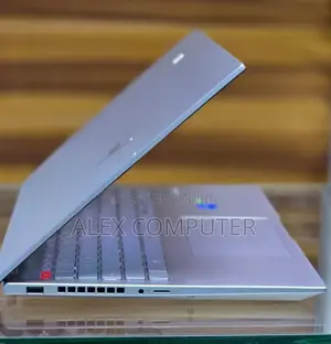 New Laptop Asus VivoBook 15 X505BA 16GB Intel Core I7 SSD 512GB