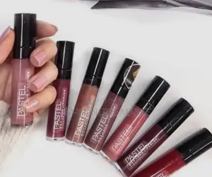 Photo - Pastel Lipstick