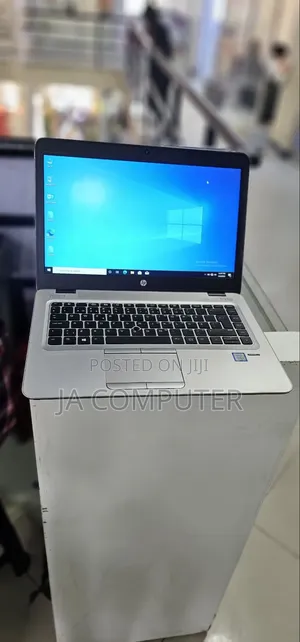 Photo - New Laptop HP EliteBook 840 G4 8GB Intel Core I5 SSHD (Hybrid) 1.5T