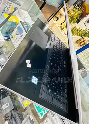 Photo - New Laptop HP ProBook 430 G5 8GB Intel Core I5 SSD 256GB