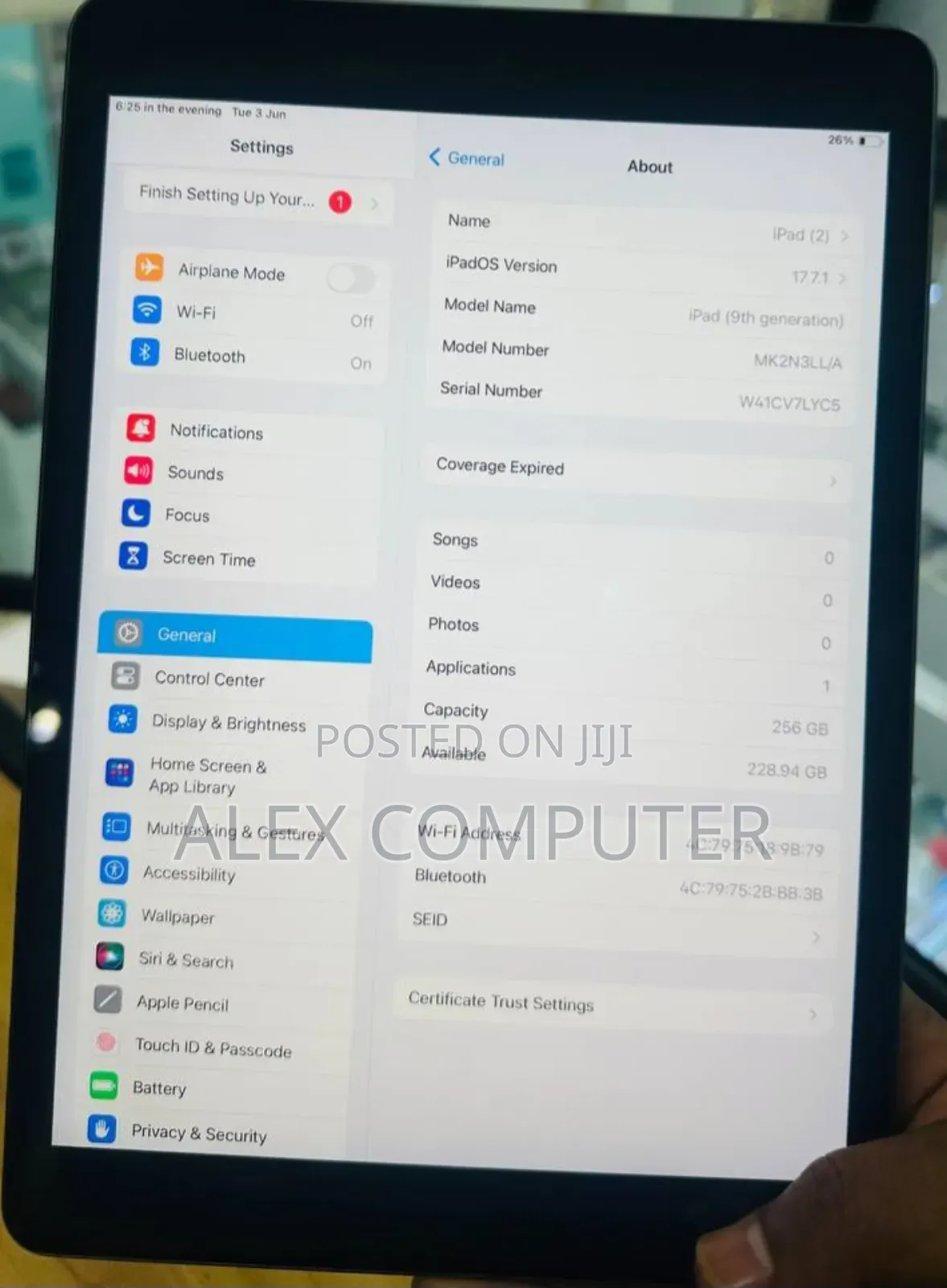 New Apple iPad 10.2 (2021) 256 GB Silver