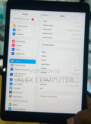 Photo - New Apple iPad 10.2 (2021) 256 GB Silver