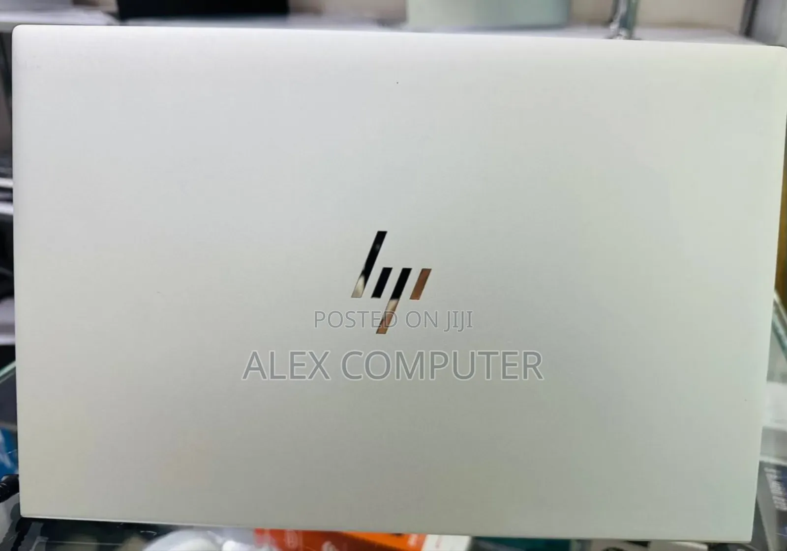 New Laptop HP EliteBook 830 G8 16GB Intel Core I7 SSD 512GB